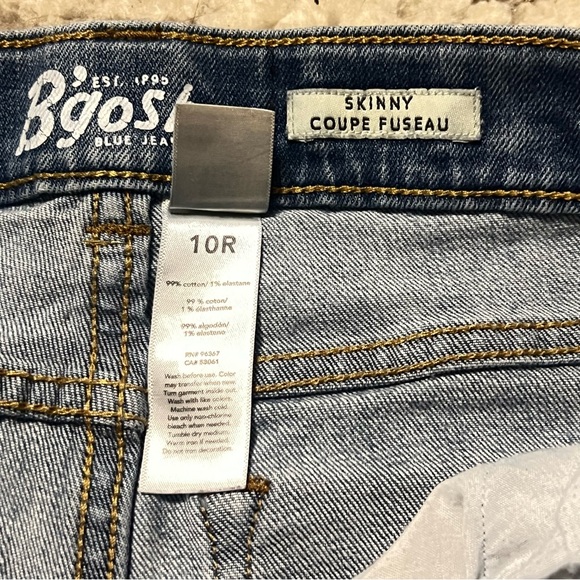 OshKosh B'gosh Kids Blue Jeans - Picture 8 of 8